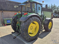 Tractor / Trekker John Deere 6320 met  fronthef+PTO