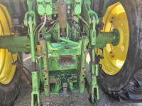 Tractor / Trekker John Deere 6320 met  fronthef+PTO