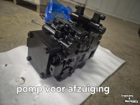 Diverse gebruikte onderdelen Herder Nieuwe pomp voor afzuiging