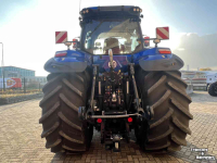 Tractor / Trekker New Holland T8.435AC vario Blue Power Genisis Fronthef Lucht GPS