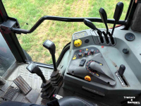 Tractor / Trekker Massey Ferguson 6130 Dyna-Shift