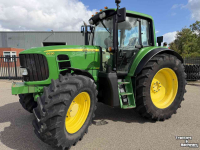 Tractor / Trekker John Deere 6830