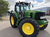 Tractor / Trekker John Deere 6830