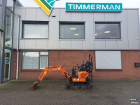 Bandenkraan / Graafmachine op wielen Hitachi 10U