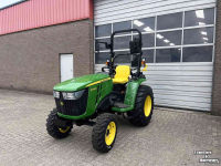 Compact tractor John Deere 3038E Compact Tractor