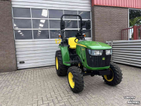 Compact tractor John Deere 3038E Compact Tractor