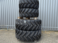 Wielen, Banden, Velgen & Afstandsringen  600/65R38 + 540/65R24 Mitas Nieuw op velg