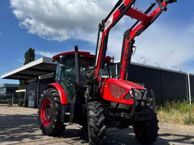 Tractor / Trekker Zetor Proxima HS 120 Zetor systems voorlader
