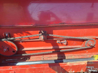 Persen / Balenpers / Pakkenpers New Holland Hyliner 387 balenpers
