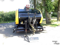 Persen / Balenpers / Pakkenpers New Holland Roll Baler 125 Pers-Wikkel Combi