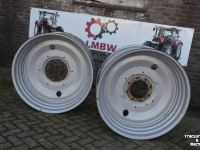 Wielen, Banden, Velgen & Afstandsringen  GKN DW18x38 820270510