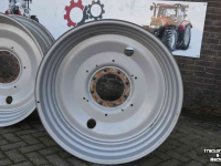 Wielen, Banden, Velgen & Afstandsringen  GKN DW18x38 820270510