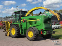 Veldhakselaar John Deere 7400 HAKSELAAR PRODRIVE