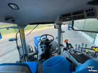 Traktoren New Holland T7-220 PC trekker tractor traktor tracteur
