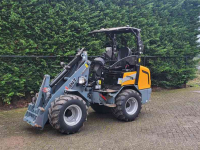Shovel / Wiellader / Kniklader Giant G2500 HD