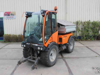 Compact tractor Holder M480 werktuigdrager speciale smalspoortrekker kniktrekker Deutz motor