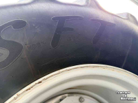 Wielen, Banden, Velgen & Afstandsringen Trelleborg 710/70R42 + Mitas 600/70