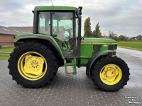 Tractor / Trekker John Deere 6100