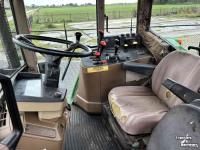Tractor / Trekker John Deere 6100