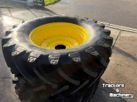 Wielen, Banden, Velgen & Afstandsringen  650/65R38   540/65R28