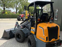Shovel / Wiellader / Kniklader Giant G2300HD