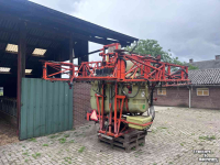 Gedragen Veldspuit Douven 24 meter 1600 liter