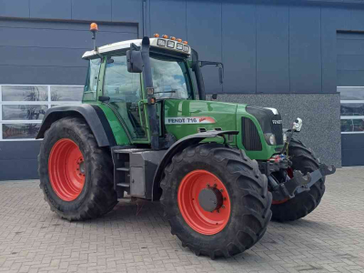 Tractor / Trekker Fendt 716 Vario com 2