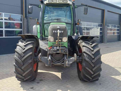 Tractor / Trekker Fendt 716 Vario com 2