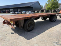 Vierwielige wagen / Landbouwwagen  Balenwagen/plattewagen