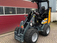Shovel / Wiellader / Kniklader Giant G1500