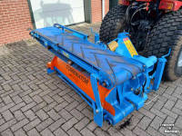 Graszodesnijmachine GKB Gkb fieldtopmaker toplaagfrees graszodensnijder