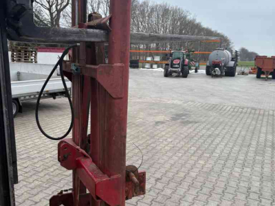 U-snijder / Kuilvoersnijder Strautmann Lift tbv HQ2500