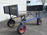 Vierwielige wagen / Landbouwwagen  transportwagen/oogstwagen voor bloemen