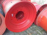 Wielen, Banden, Velgen & Afstandsringen Titan 20X30
