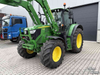 Tractor / Trekker John Deere 6120M met 623R Voorlader