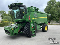 Maaidorser / Combine John Deere T660