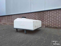 Diverse gebruikte onderdelen Bema Watertank / Watervoorraadtank / Watervat / Waterbuffer 200 ltr