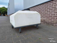 Diverse gebruikte onderdelen Bema Watertank / Watervoorraadtank / Watervat / Waterbuffer 200 ltr