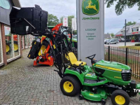 Zitmaaier John Deere X950R