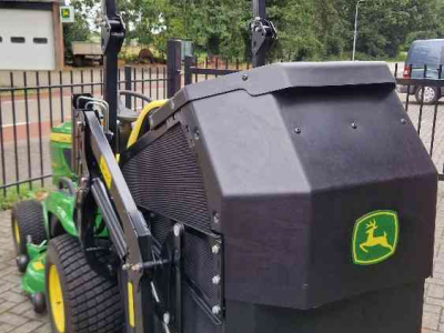 Zitmaaier John Deere X950R