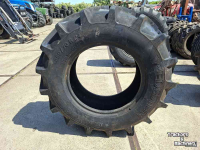 Wielen, Banden, Velgen & Afstandsringen Vredestein 380/70R24