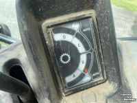 Tractor / Trekker New Holland T6030 + STOLL ROBUST FR.LDR.