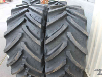 Wielen, Banden, Velgen & Afstandsringen BKT 540/65R28 Agrimax RT657 trekkerbanden tractorbanden voorbanden