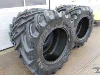 Wielen, Banden, Velgen & Afstandsringen BKT 540/65R28 Agrimax RT657 trekkerbanden tractorbanden voorbanden