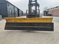 Mestschuif Jongerius Rubberschuif met palletvorkopname