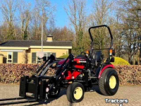 Compact tractor Yanmar SA 426 HST  met Voorlader