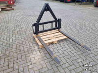 Palletvorken  Zelfbouw 3 puntsbok met palletbord