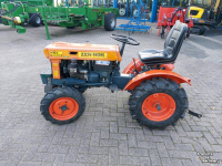 Smalspoor tractor Kubota B6000