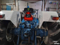 Tractor / Trekker County 1124