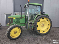 Tractor / Trekker John Deere 6100